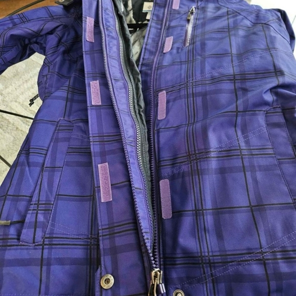 New without tags, Ski/board jacket - Picture 4 of 9
